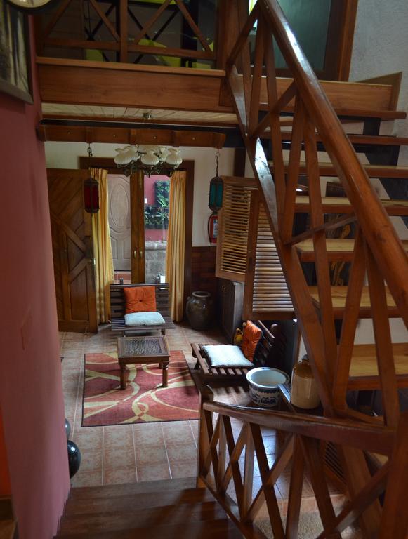 Casa Tropicana - Hotel & Homestays Panaji Bilik gambar